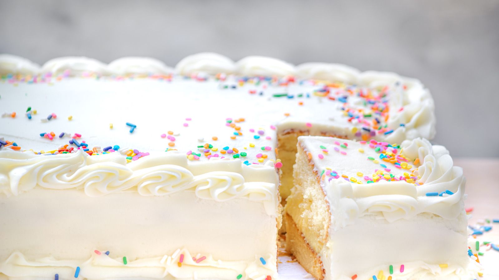Celebration Cake – 1/4 Sheet